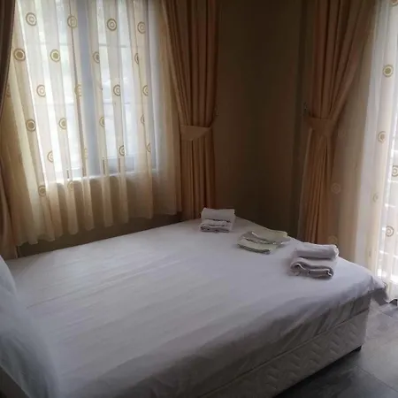 Sea Port House 3*