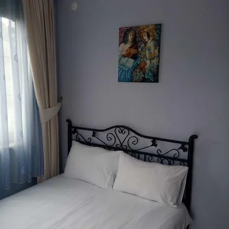 Sea Port House 3*
