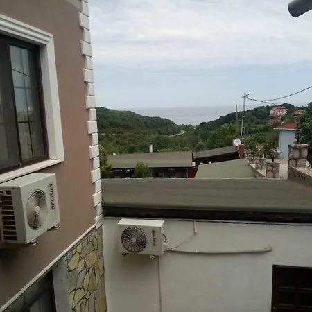 Sea Port House Отель Агва