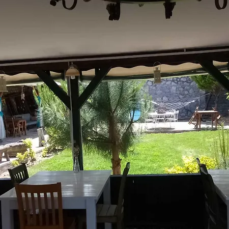 Sea Port House Отель